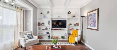 Televisio, työhuone