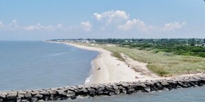 On the beach, sun loungers, beach towels - NEW LISTING!!! Pop's Coastal Cottage only a Block to the Sandy Bay Beach (Lower Township)