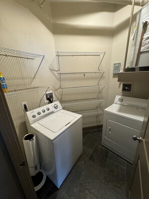 Interior - Luxury 2 Bedroom, 2 Bathroom with Garage Parking: A Home Above the Rest 
 (Philadelphia)