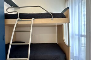 2 多间卧室、WiFi