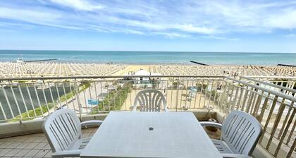 Villa Emy 3 Fronte Mare - Carraro Immobiliare Jesolo
