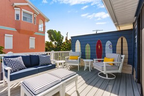 Terrace/patio - The Beach Loft Townhome w/Hot Tub & Steps to the beach! (Cape Canaveral)
