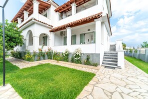 Exterior - Studio Apartment 'Olivea 2' with Sea View, Wi-Fi and Air Conditioning (Kerkira)