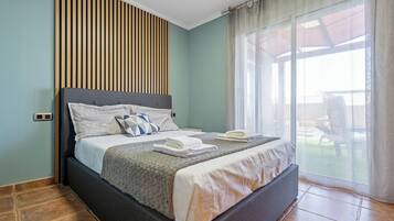 4 slaapkamers, een strijkplank/strijkijzer, gratis wifi, beddengoed