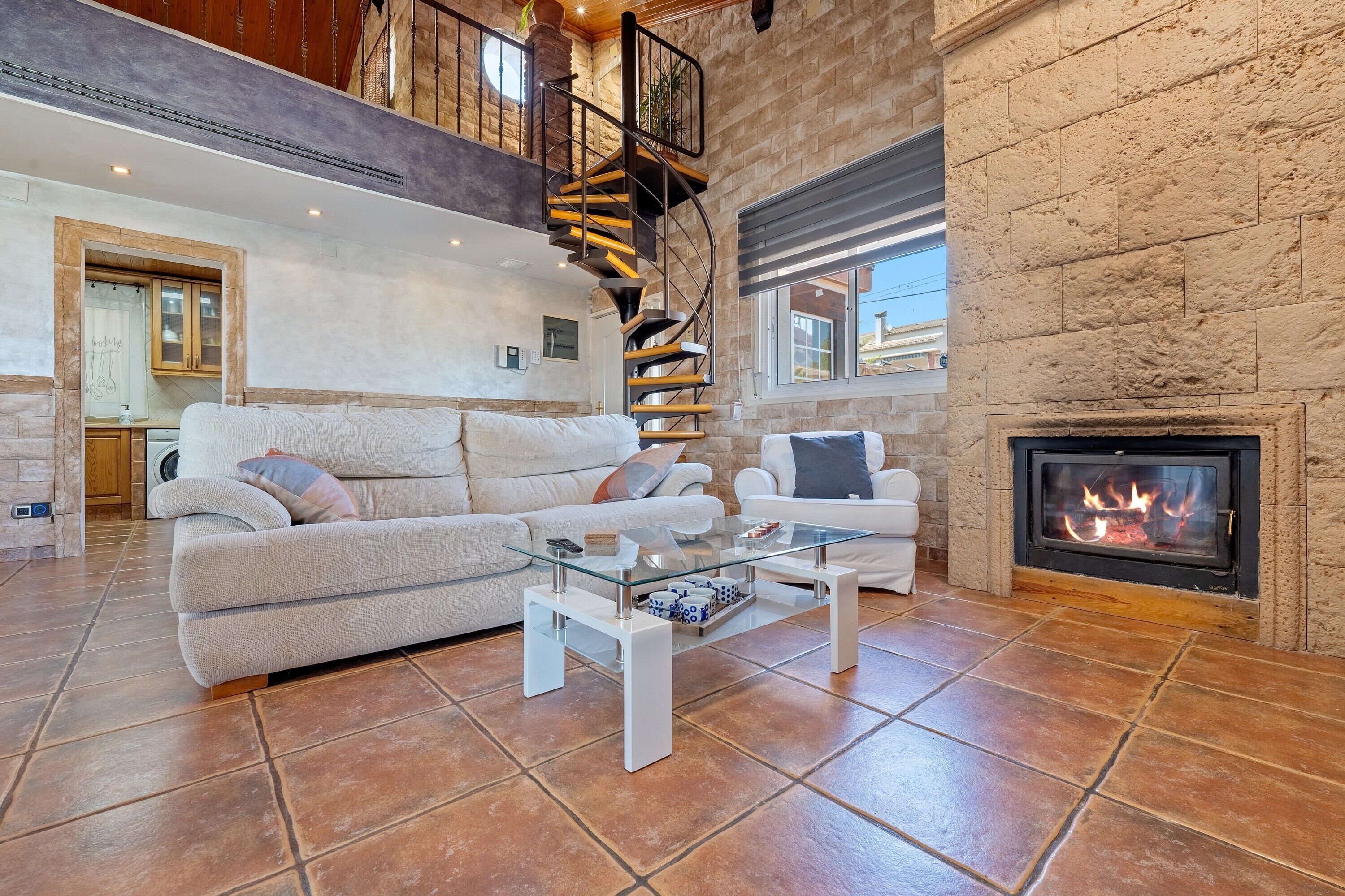 TV, fireplace, table tennis