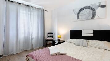 3 habitaciones, tabla de planchar con plancha y wifi gratis