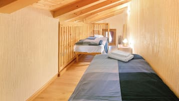 2 bedrooms, free WiFi, bed sheets