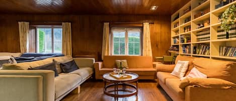 Téléviseur, lecteur de DVD