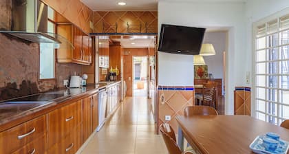 Holiday Home 'Villa Jarana' with Mountain Views, Wi-Fi and Air Conditioning