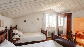 3 Schlafzimmer, Bügeleisen/Bügelbrett, kostenloses WLAN, Bettwäsche