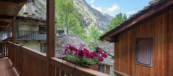 Ferienwohnung 'Les Cles - Genepy' mit Bergblick, Balkon und WLAN
