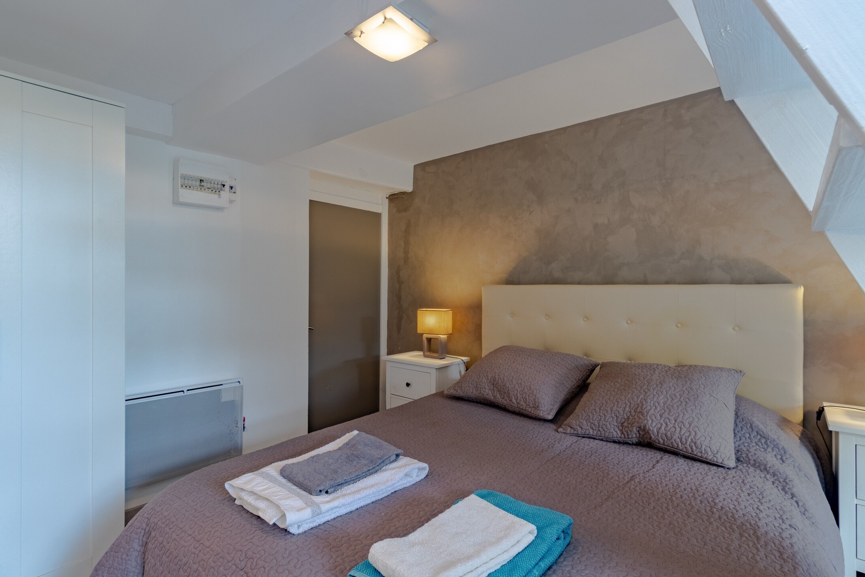 2 chambres, Wi-Fi gratuit, draps fournis