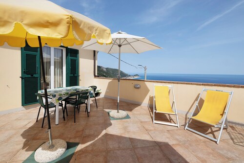 Apartamento 'La Realidad 6' con piscina compartida, Wi-Fi y aire acondicionado