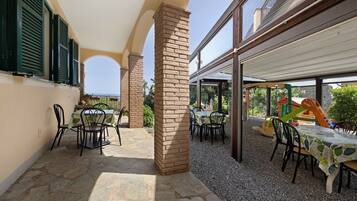 Ristorazione all'aperto