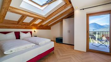 2 slaapkamers, een strijkplank/strijkijzer, gratis wifi, beddengoed