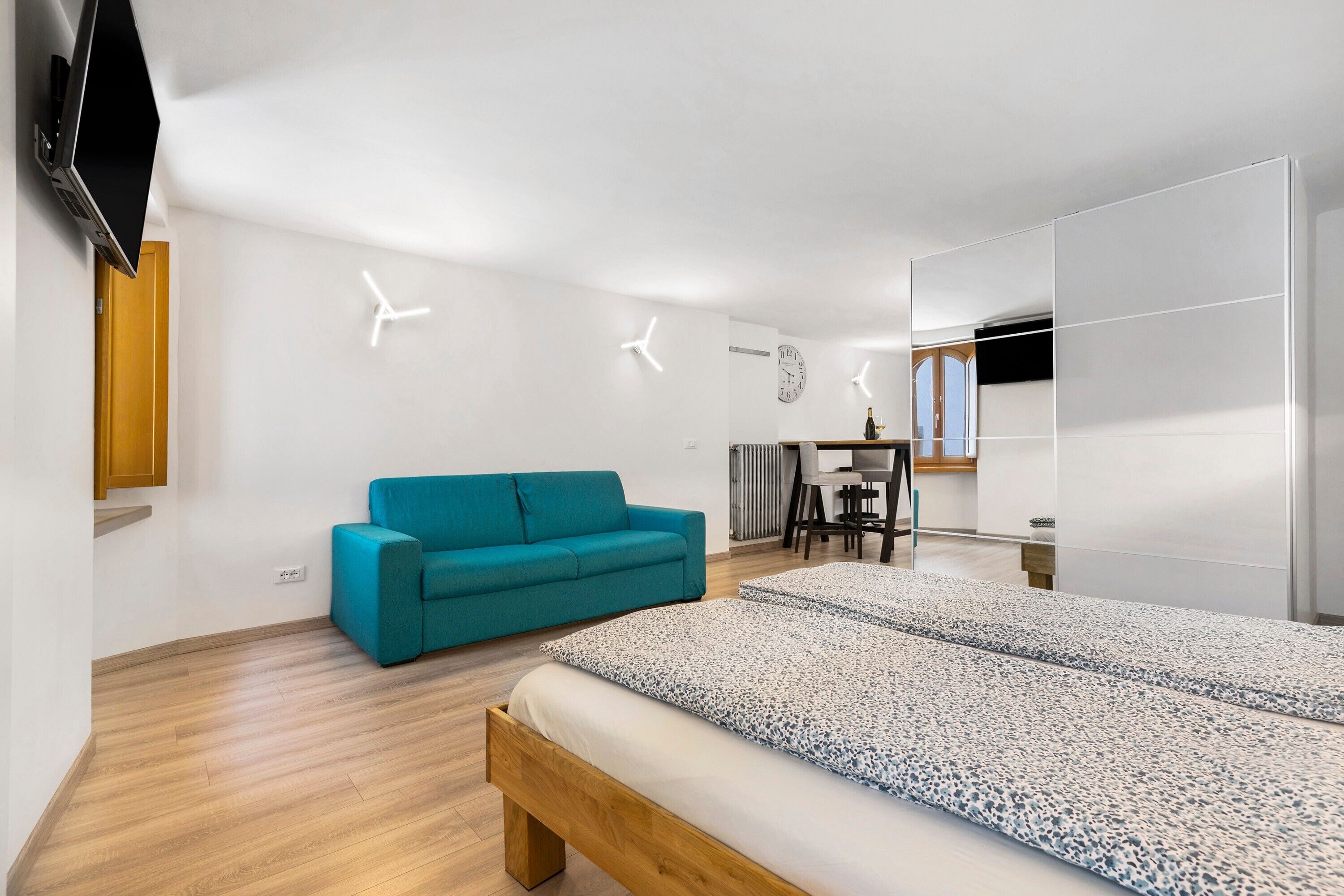 1 bedroom, free WiFi, bed sheets