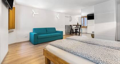 Einzimmerapartment 'Casa Ciarii 1' mit Bergblick, Balkon und WLAN