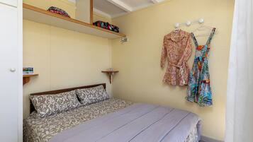 2 chambres, fer et planche Ă repasser, Wi-Fi, draps fournis