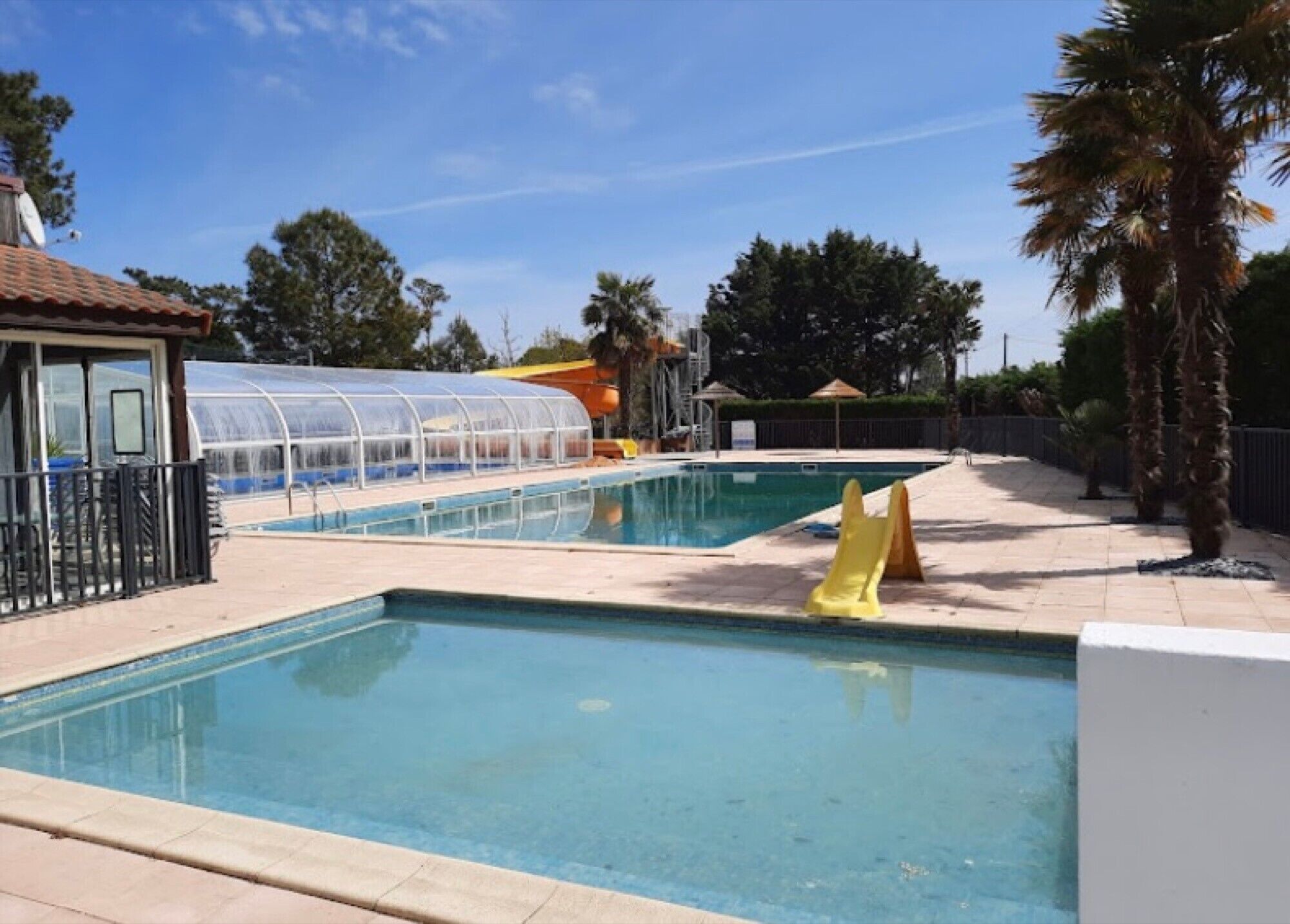 Piscine couverte, piscine chauffée