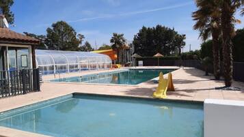 Piscine couverte, piscine chauffée