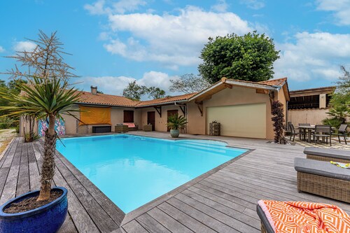 La Farniente – Maison verte avec piscine au sel, proche des plages du Médoc