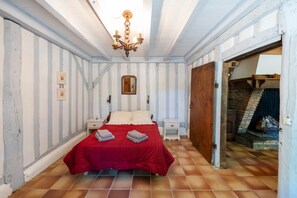 1 chambre, Wi-Fi gratuit, draps fournis