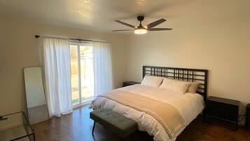 3 dormitorios, escritorio, tabla de planchar con plancha y wifi gratis