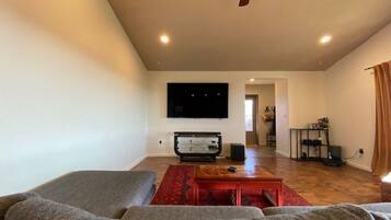 Smart-TV, peis og PC-skjermer