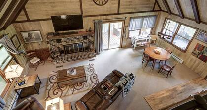 Great lake views, super fast WiFi, Lake/Dock access