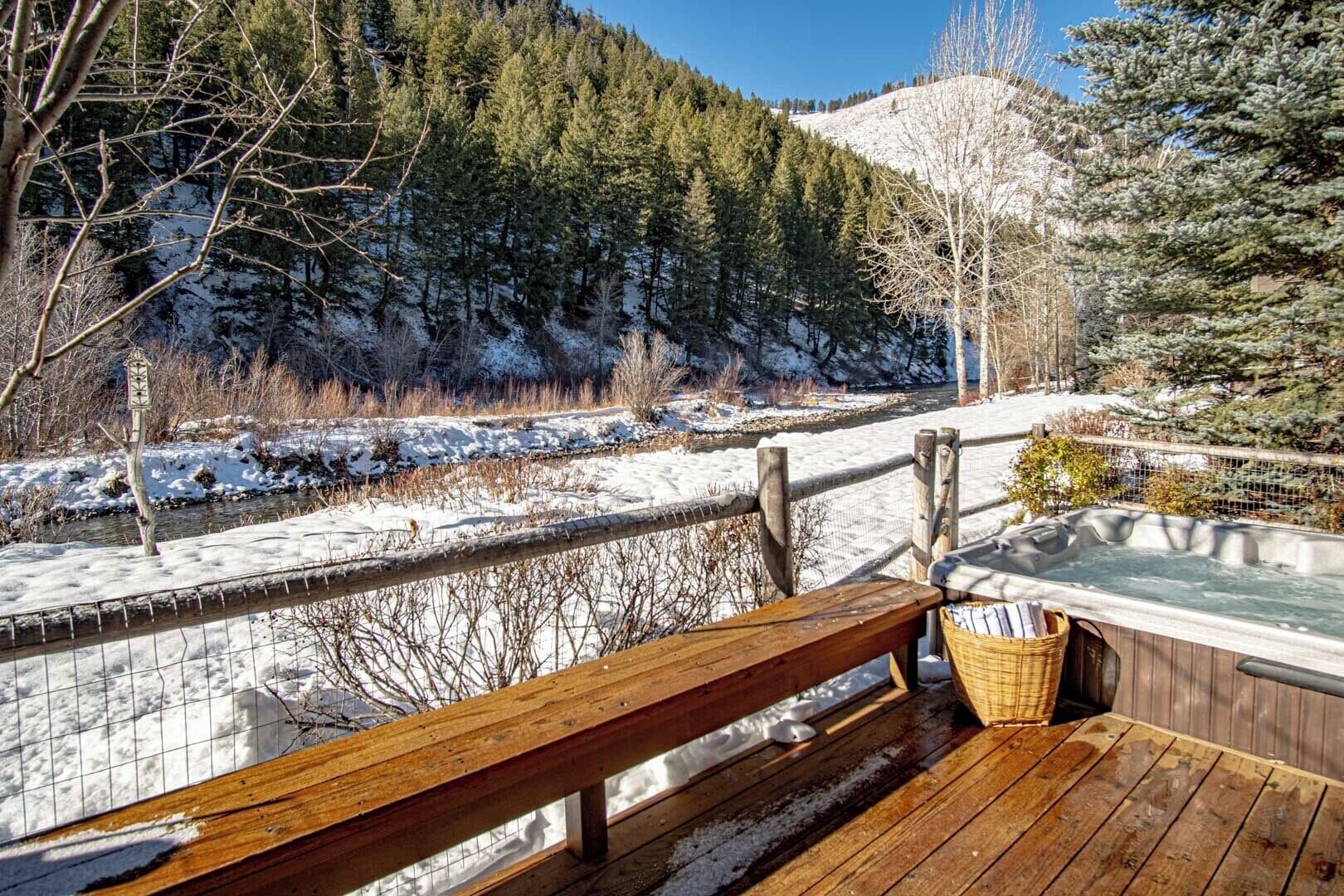Baignoire à remous extérieure