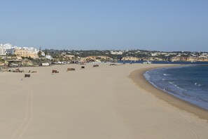 Beach - Portimão Casinha do Mar by Hopstays | Balcony (Portimão)