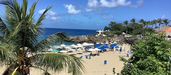 1br/2ba Oceanfront Poolside NEW Hill Top Condos Playa Alisha Beach 