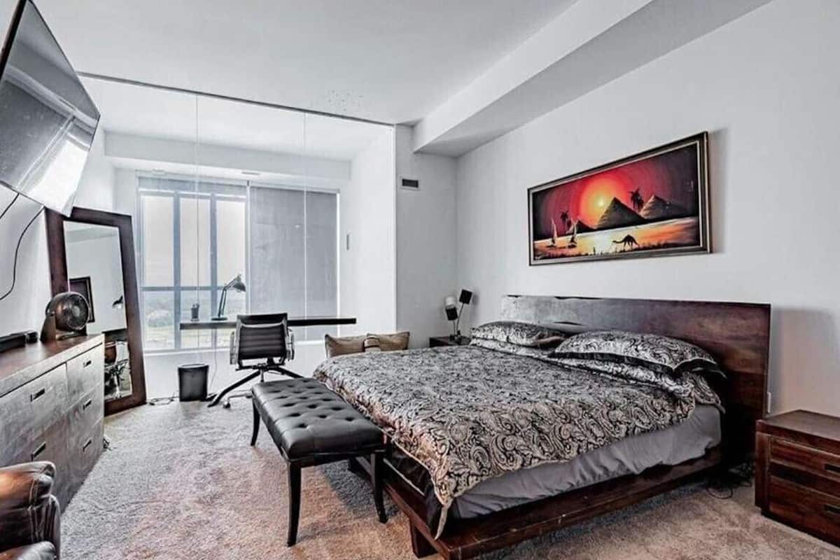 Executive Penthouse | Free WiFi, bed sheets