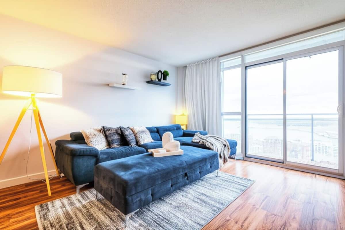 Panoramic Condo | 1 bedroom, free WiFi, bed sheets