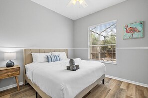 4 Schlafzimmer, Schreibtisch, Bügeleisen/Bügelbrett, kostenloses WLAN