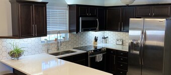 Gem of Jacksonville, near NC Beaches & Military Base