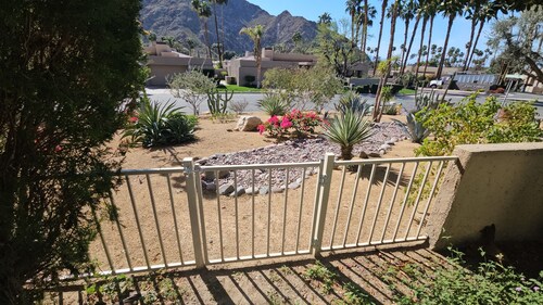 BEAUTIFUL, AFFORDABLE INDIAN WELLS CONDO, HEATED POOLS AND SECURITY GATE STAFFED