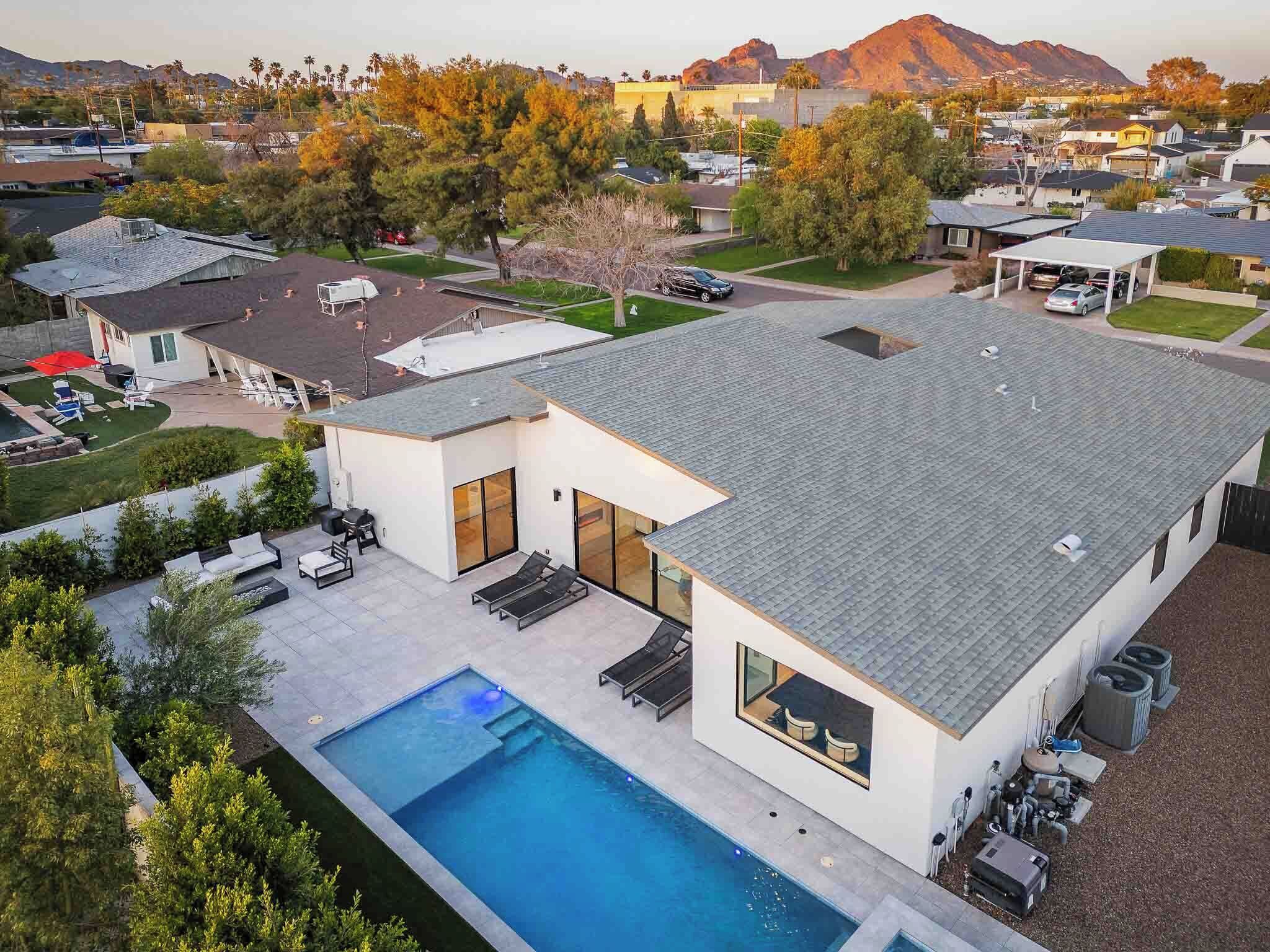Stunning Arcadia Lite offers over 2,400 sf of open-concept interiors