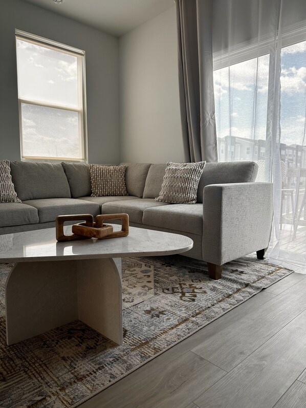 تلفزيون ذكي