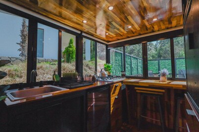 Cozy Mountain-View Container Retreat K NAJ