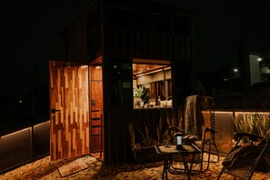 Terrace/patio - Cozy Mountain-View Container Retreat K NAJ (Hgo.)