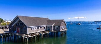 Rockland Central Loft, heart of downtown