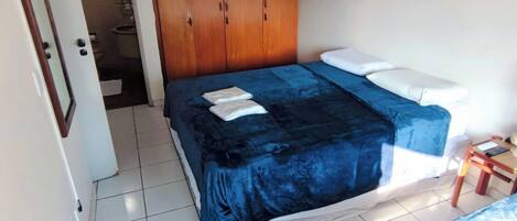 1 bedroom, iron/ironing board, WiFi, bed sheets