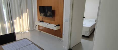 1 quarto, ferros/tábuas de passar roupa, Wi-Fi, roupa de cama