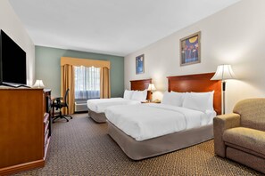 套房, 多張床, 非吸煙房 (Upgrade) | 高級寢具、書桌、手提電腦工作空間、熨斗/熨衫板