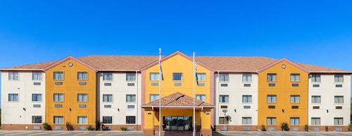 Quality Inn & Suites McAlester on Hwy 69