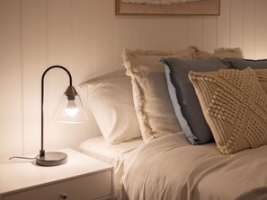 2 chambres, bureau, fer et planche à repasser, Wi-Fi gratuit