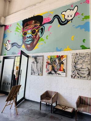 Interior - 2 bedrooms apartment in the heart of Maboneng. Unlimited WiFi, Netflix and Dstv (Johannesburg)