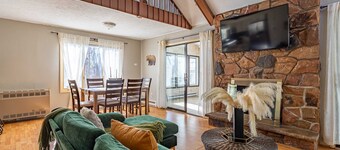 Cayuga Hideaway | Game Room | Fire Table