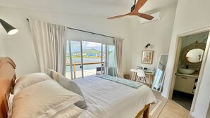 2 bedrooms, iron/ironing board, WiFi (free), bed sheets - Exquisite Waterfront Villa (Jolly Harbour)